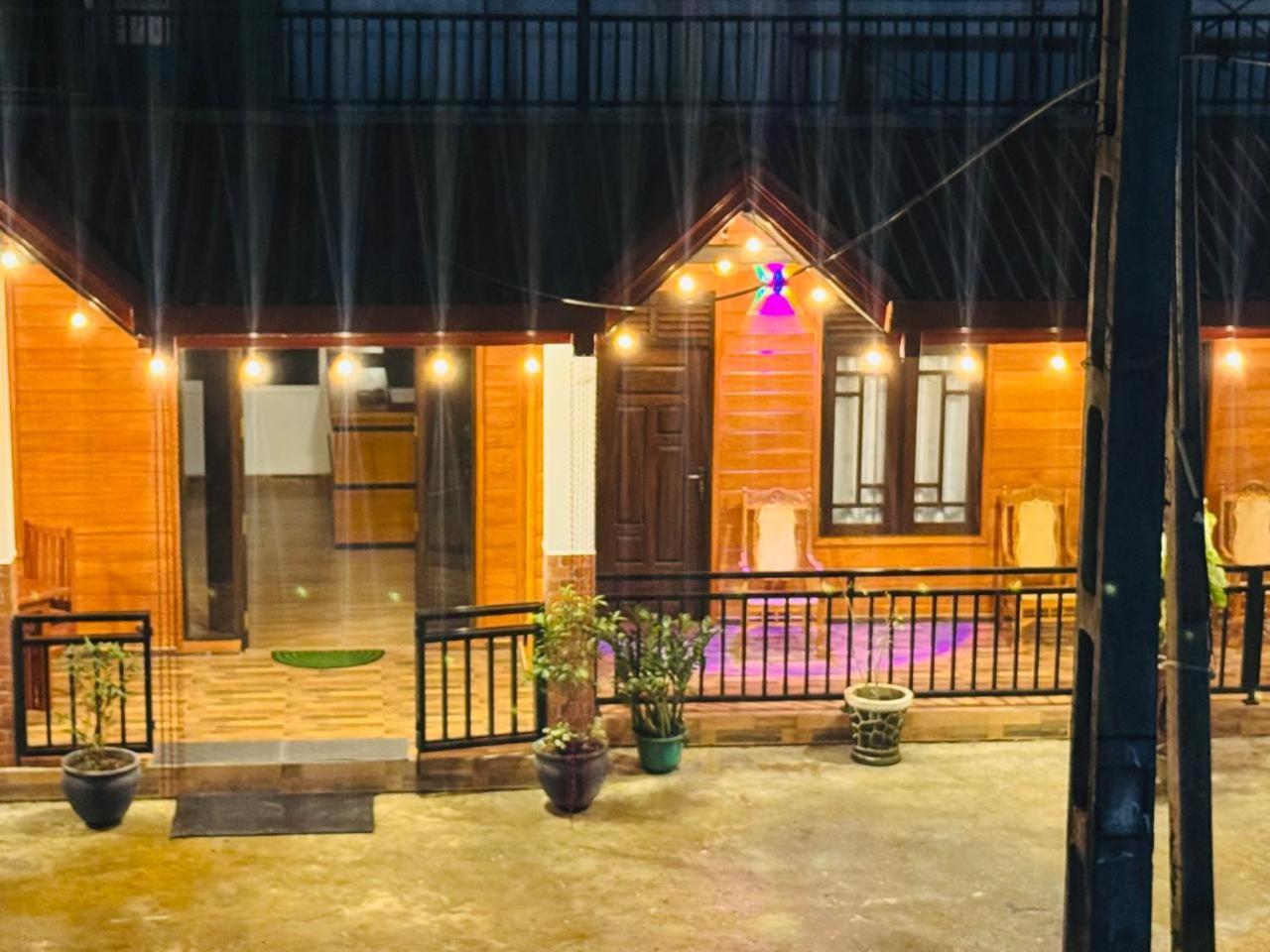 Sun Mount Adams Peak Hotel Nallathanniya Exterior foto